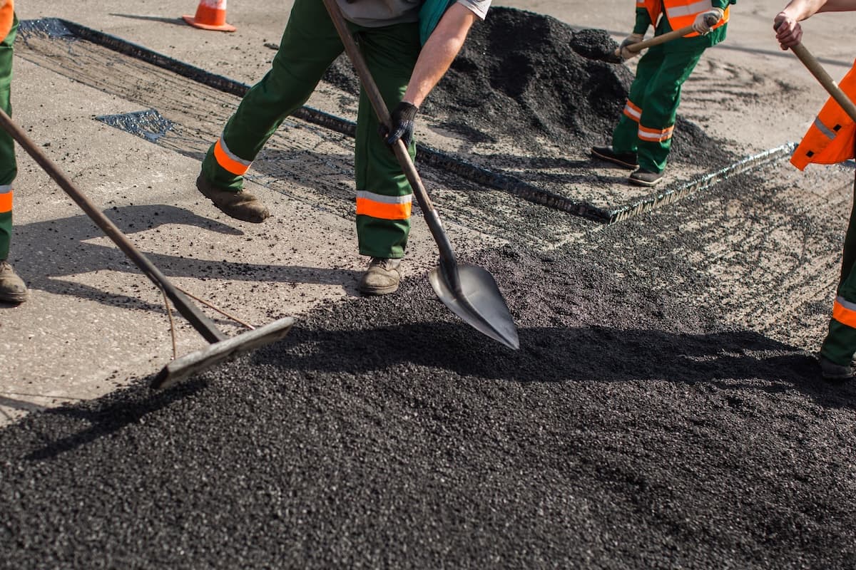 Commercial asphalt paving Denver Metro