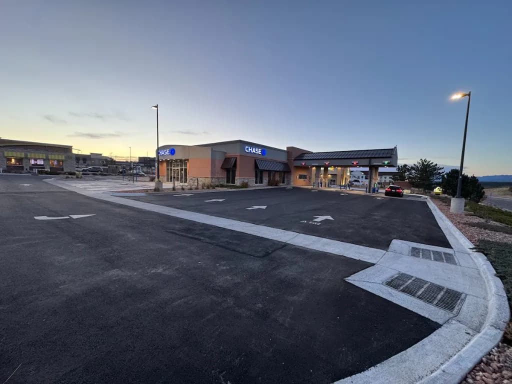 Chase Bank – Concrete & Asphalt Finishes — photo 9